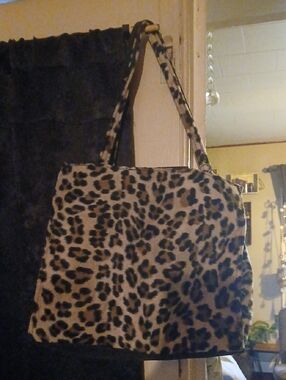 Leopard Print Tote Bag in Brown and Black